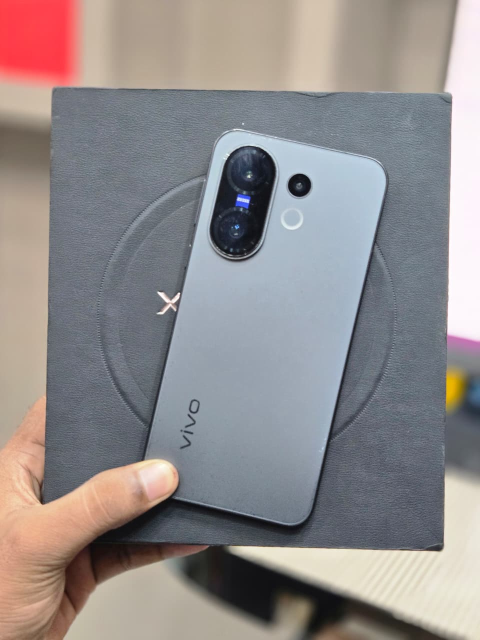 vivo X200 FE (Luxe Grey, 256 GB) (12 GB RAM)